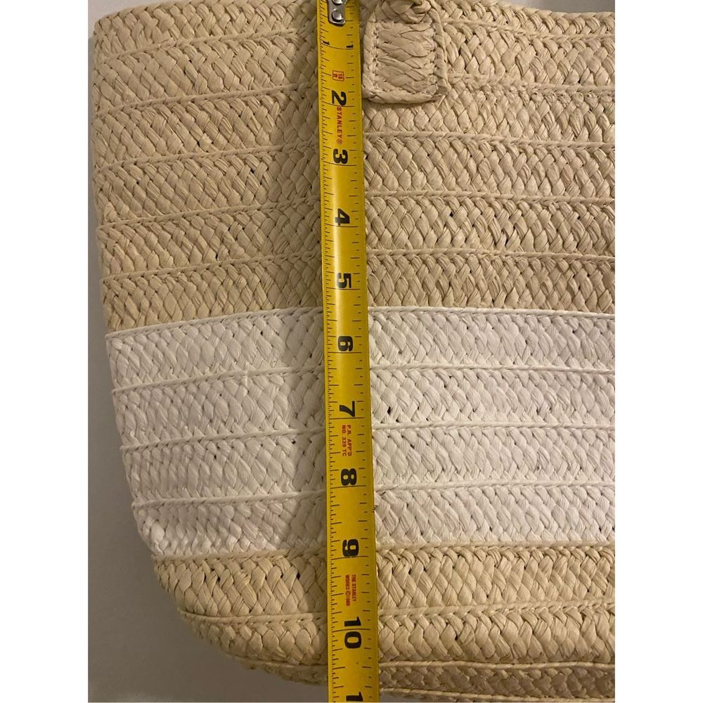 Altru Straw Tote - Picture 8 of 11